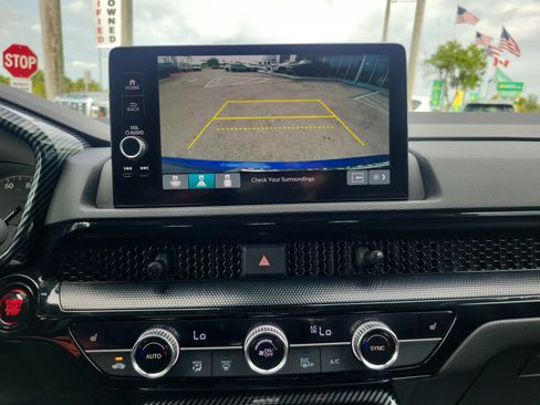 Used 2023 Honda CR-V EX-L image 10