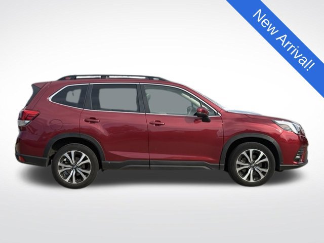 Used 2023 Subaru Forester Limited AWD/4WD image 8