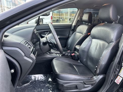 Used 2016 Subaru Crosstrek 2.0i Limited w/ 17" Wheel Sport Package image 12