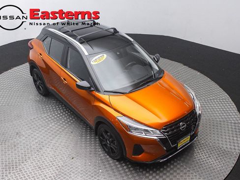 Used 2024 Nissan Kicks SV w/ Exterior Package FWD image 3
