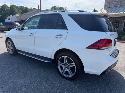 Used 2017 Mercedes-Benz GLE 400 4MATIC image 8