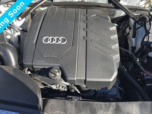 Used 2024 Audi Q5 2.0T Prestige w/ Prestige Package image 13