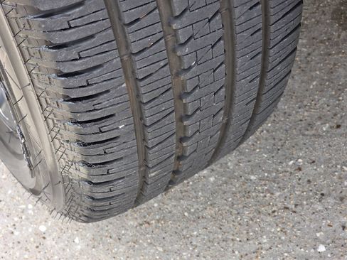 Used 2025 RAM 1500 Lone Star RWD image 44