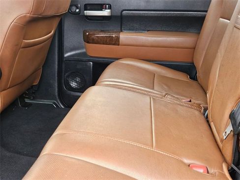 Used 2010 Toyota Tundra Limited w/ Platinum Pkg image 23