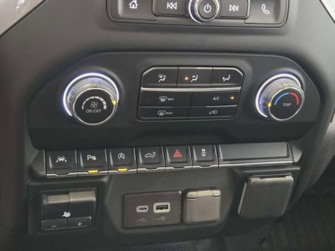 Certified 2024 Chevrolet Silverado 1500 W/T w/ WT Value Package image 22