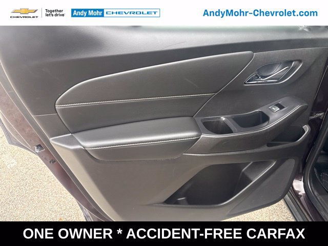 Used 2021 Chevrolet Traverse LT FWD image 12
