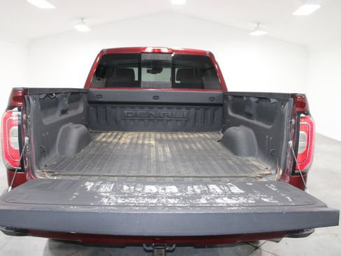 Used 2016 GMC Sierra 1500 Denali w/ Enhanced Driver Alert Package AWD/4WD image 23