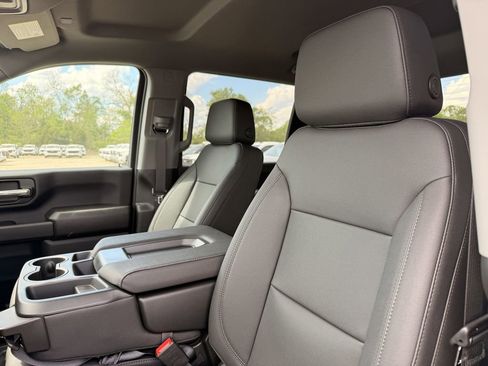 New 2026 GMC Sierra 2500 Pro w/ 1SA Pro Safety Plus Package AWD/4WD image 12