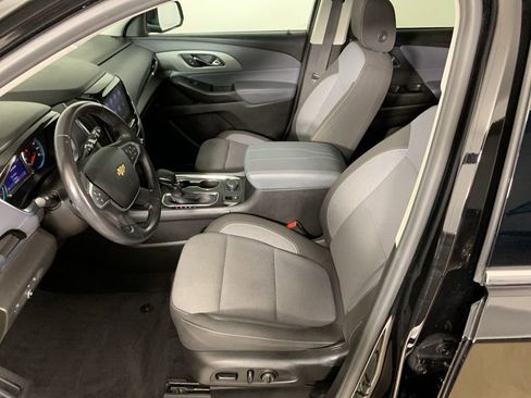 Used 2021 Chevrolet Traverse LT image 28