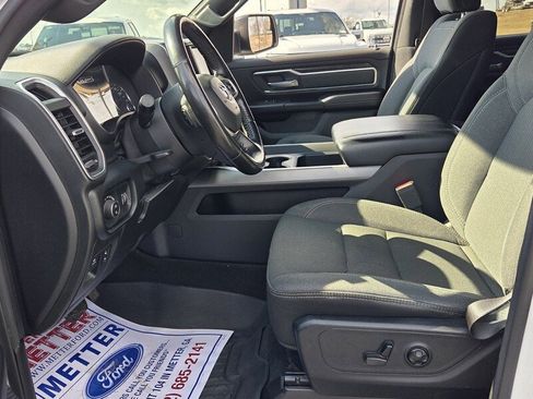 Used 2021 RAM 1500 Big Horn image 5