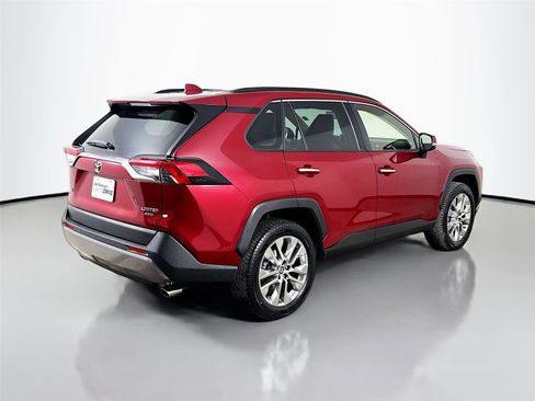 Used 2021 Toyota RAV4 Limited AWD/4WD image 9