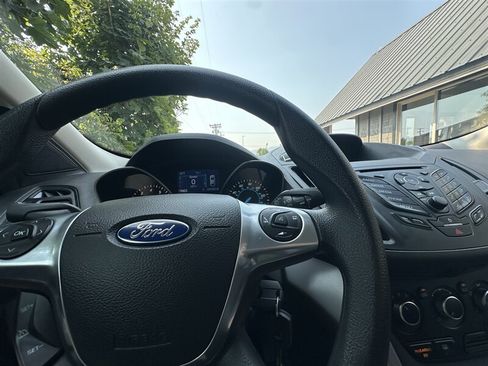 Used 2015 Ford Escape SE AWD/4WD image 30