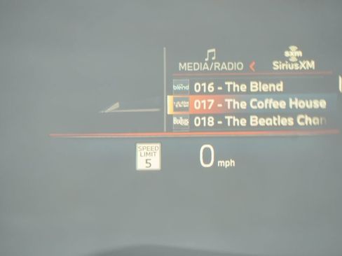 New 2026 BMW X5 xDrive50e w/ M Sport Package image 9