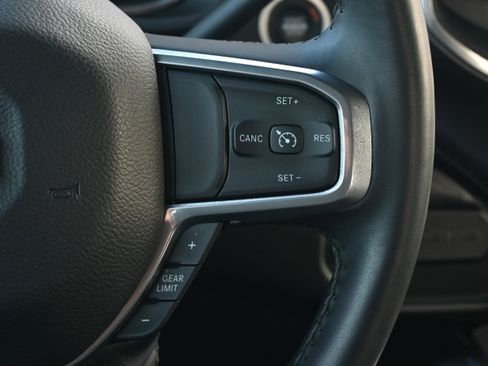 Used 2024 RAM 2500 Laramie w/ Sport Appearance Package image 32