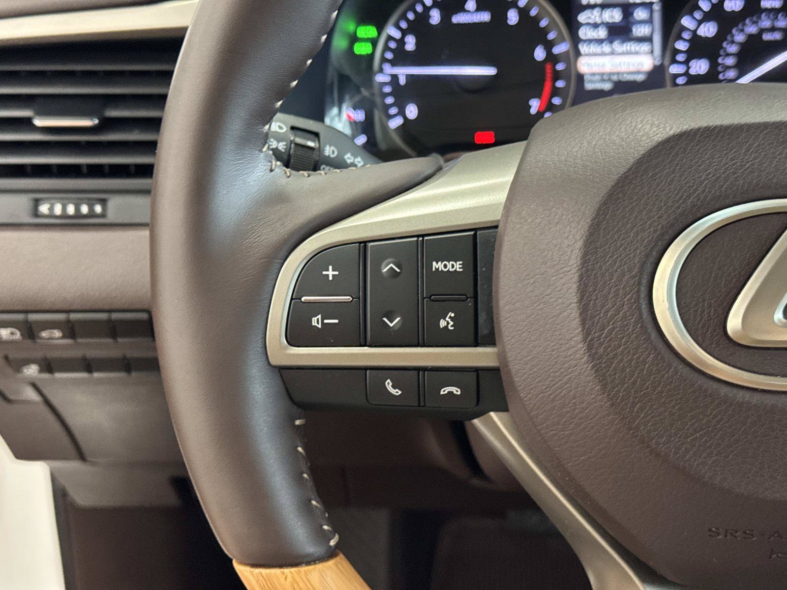 Used 2018 Lexus RX 350 FWD w/ Premium Package image 22