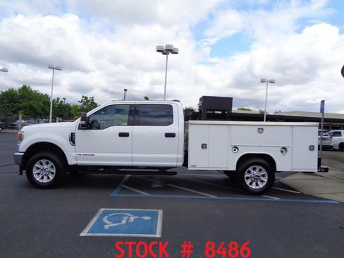 Used 2021 Ford F350 XLT AWD/4WD image 2