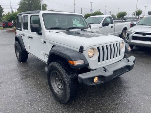 Used 2018 Jeep Wrangler Unlimited Sport S AWD/4WD image 1