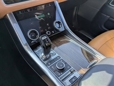 Used 2019 Land Rover Range Rover Sport Supercharged image 12