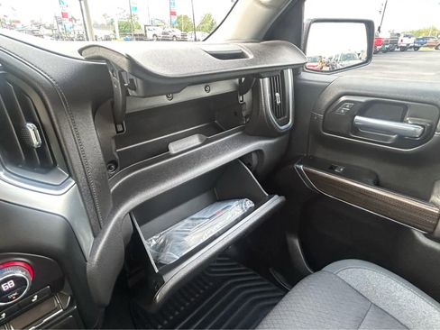 Used 2022 Chevrolet Silverado 1500 LT w/ Bed Protection Package image 41