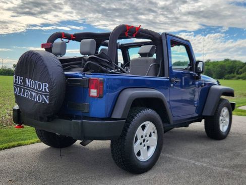 Used 2010 Jeep Wrangler Sport AWD/4WD image 4