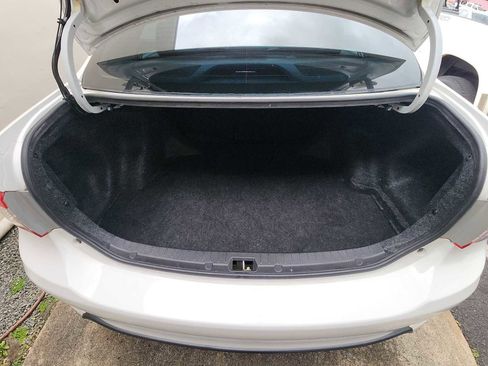 Used 2013 Toyota Corolla S image 22