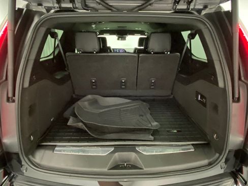 Used 2022 Cadillac Escalade ESV Luxury AWD/4WD image 33