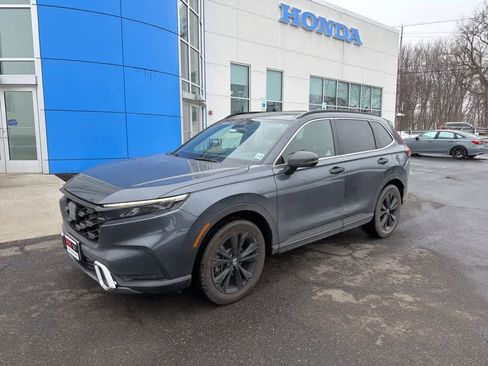 Used 2023 Honda CR-V Sport Touring image 3