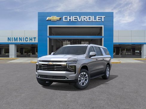 New 2026 Chevrolet Suburban LT RWD image 8