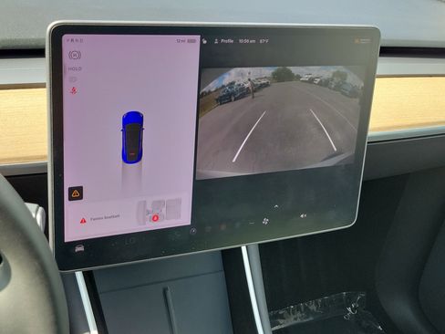 Used 2021 Tesla Model Y Long Range AWD/4WD image 27