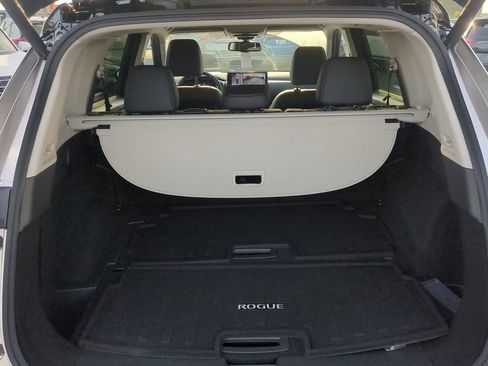 New 2026 Nissan Rogue Platinum AWD/4WD image 13