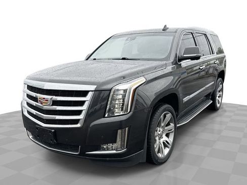 Used 2016 Cadillac Escalade Luxury AWD/4WD image 1