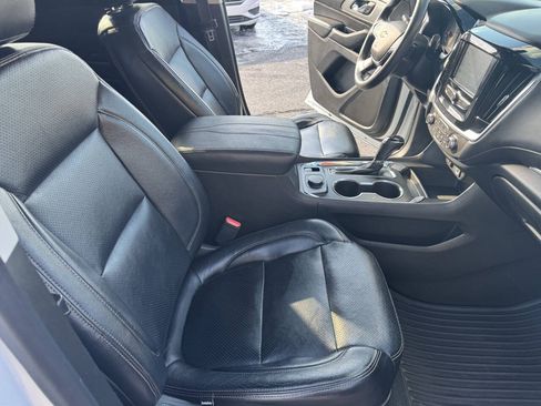 Used 2018 Chevrolet Traverse LS AWD/4WD image 13