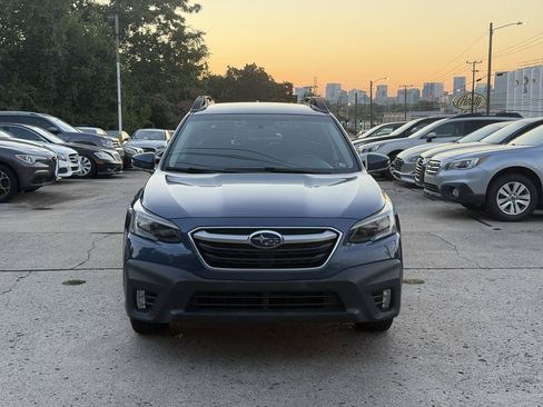 Used 2020 Subaru Outback Premium AWD/4WD image 3