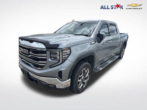 Used 2023 GMC Sierra 1500 SLT w/ SLT Premium Package AWD/4WD image 1