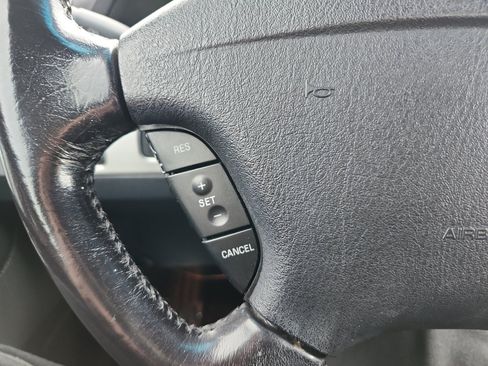 Used 2003 Ford Thunderbird RWD image 21