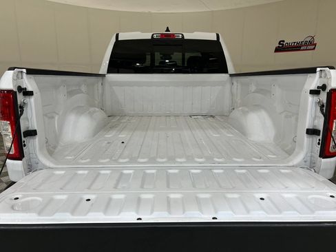 Used 2023 RAM 1500 Big Horn RWD image 5