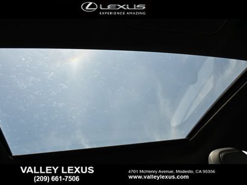 New 2026 Lexus ES 350e FWD image 6