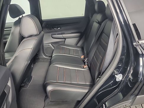 Certified 2025 Honda CR-V Sport-L image 18