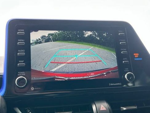 Used 2020 Toyota C-HR XLE FWD image 64
