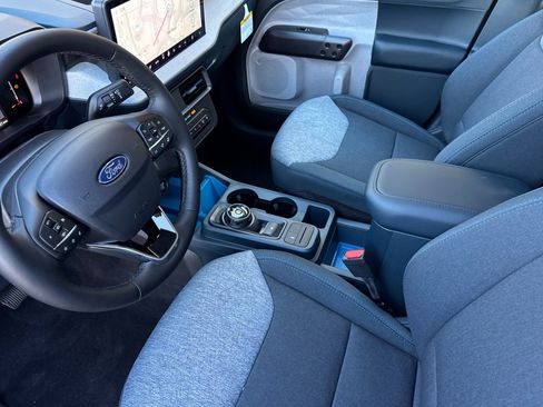 New 2026 Ford Maverick XLT w/ XLT Luxury Package image 9