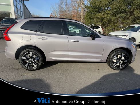 Used 2026 Volvo XC60 B5 Plus w/ Protection Package Premier AWD/4WD image 9