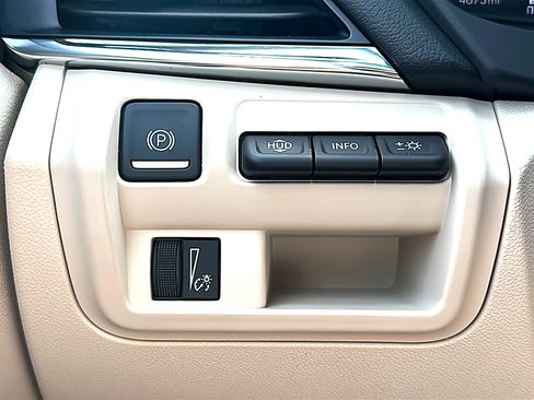 New 2025 Cadillac CT4 Premium Luxury image 27