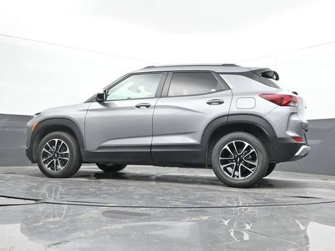 Used 2025 Chevrolet TrailBlazer LT AWD/4WD image 49