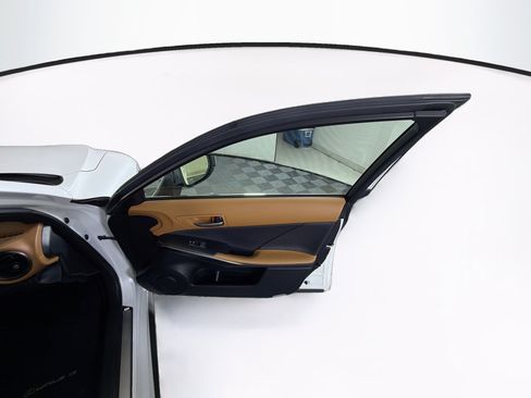 Used 2023 Lexus IS 300 w/ Premium Package RWD image 32