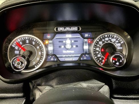 Used 2019 RAM 1500 Laramie image 26