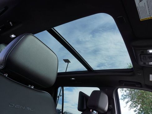 Certified 2024 GMC Yukon XL Denali image 14