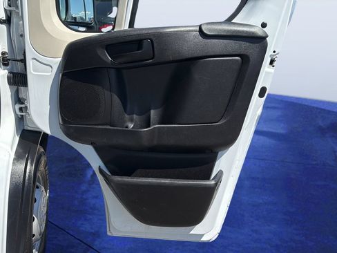 Used 2022 RAM ProMaster 2500 w/ Interior LED Lighting Group FWD image 17