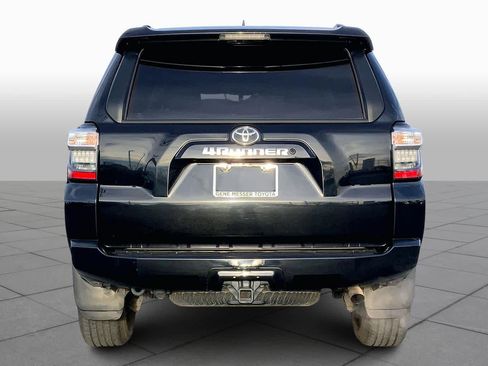 Used 2019 Toyota 4Runner SR5 image 5