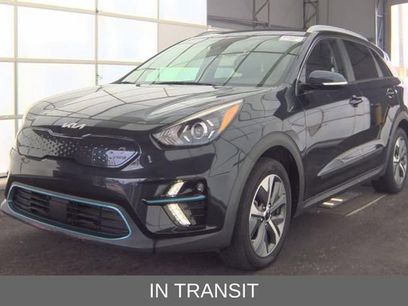 Used 2022 Kia Niro EX