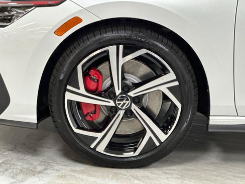 New 2026 Volkswagen GTI SE FWD image 25